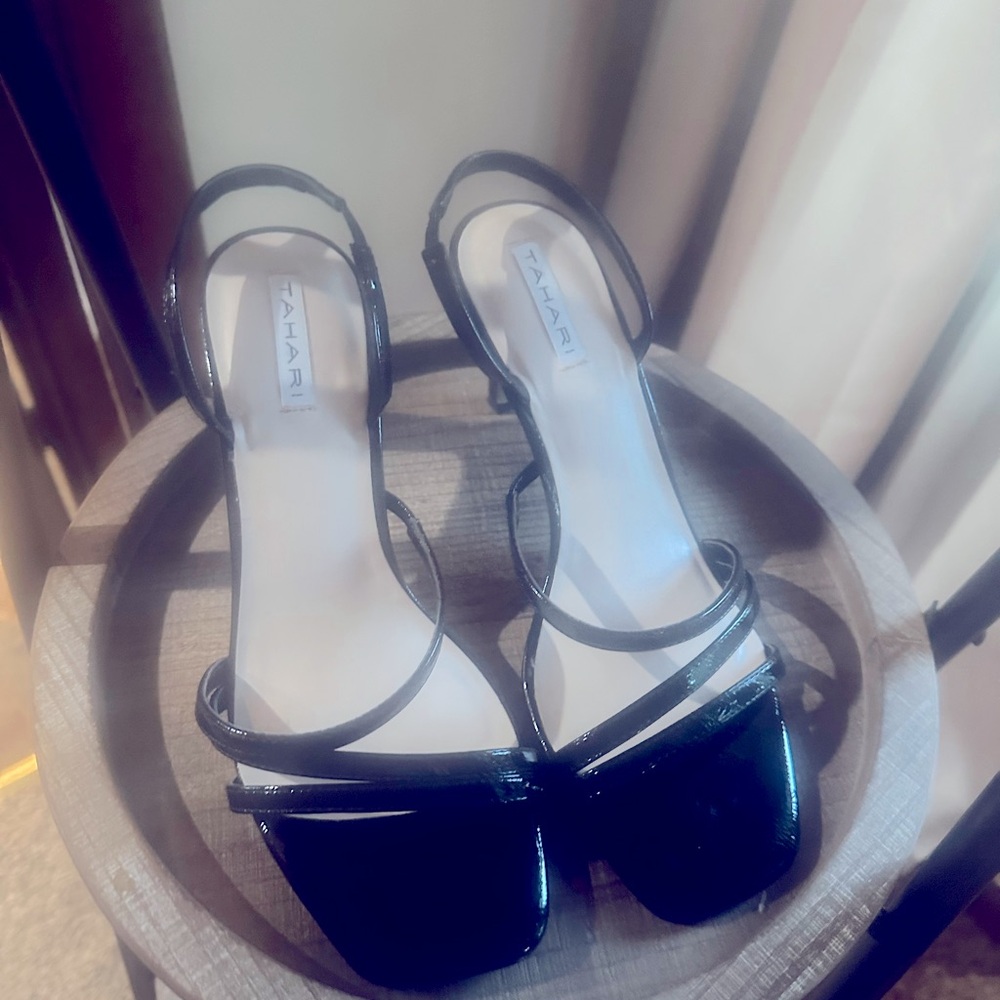 Black heel sandals